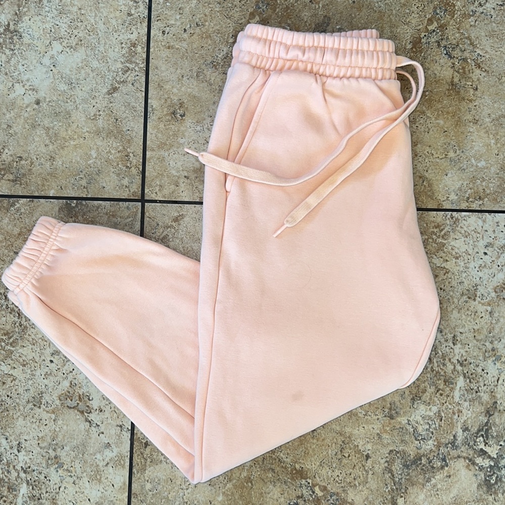 Cute pink cropped sweats